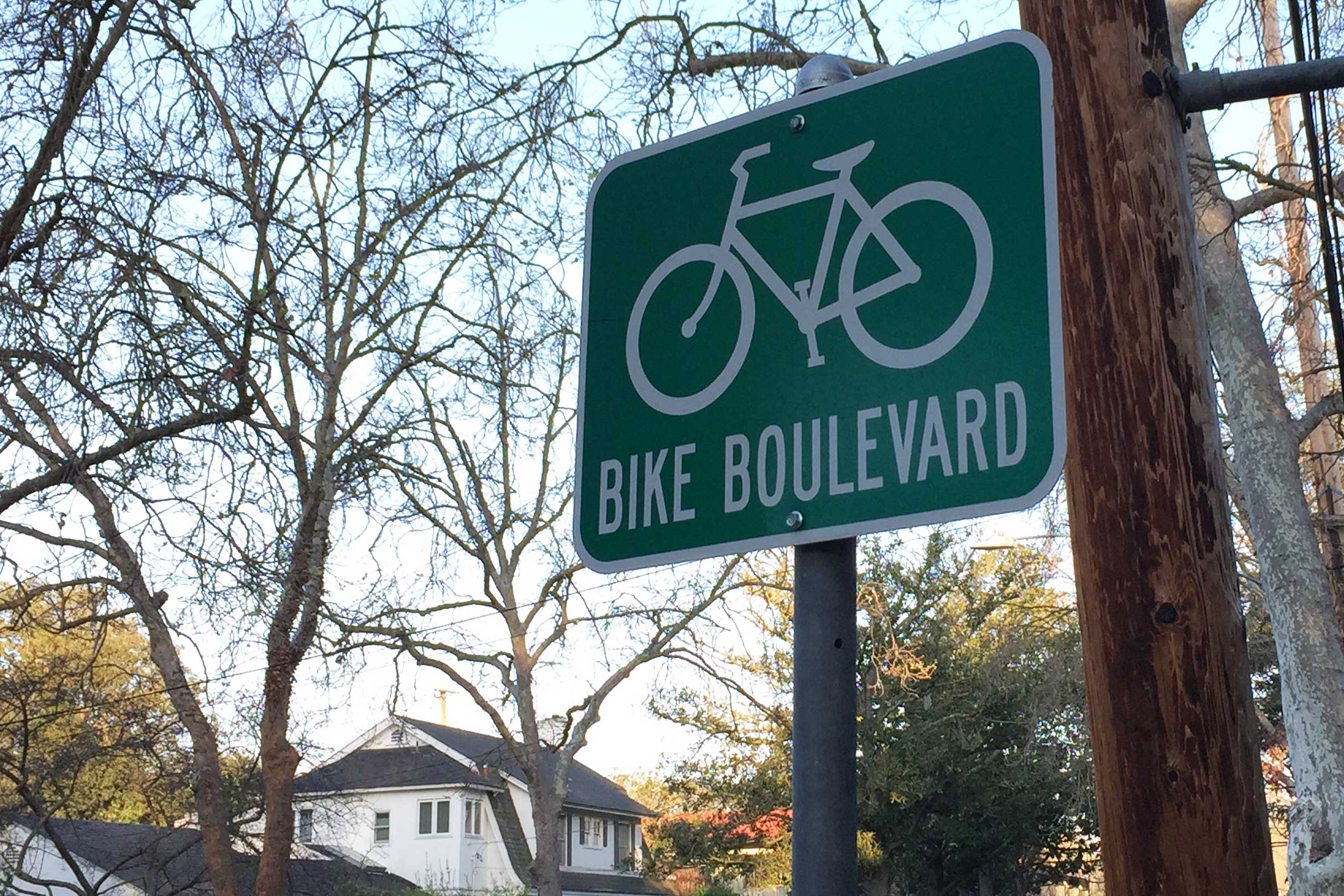 Proposed bicycle boulevards advance after approval by Palo Alto City