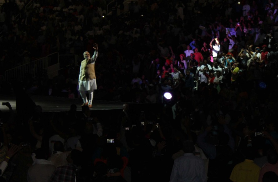 India Prime Minister Narendra Modi waves to a crowd of 18,000 people at the SAP Center in San Jose, California, on September 27, 2015. This was the last leg of Modi’s tour of the Silicon Valley, which saw him meet the CEOs of tech companies including Google, Apple, Facebook. (Saurabh Datar/Peninsula Press)