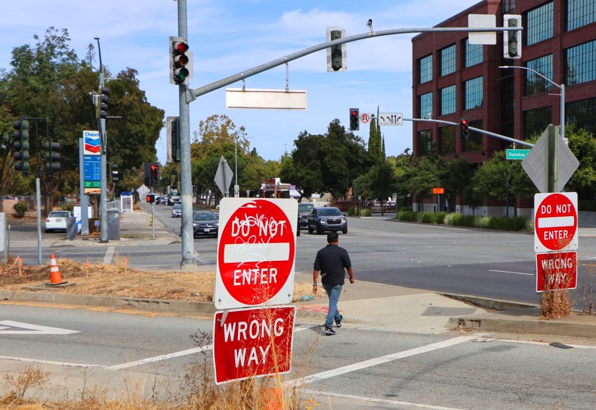 'Do Not Enter' sign